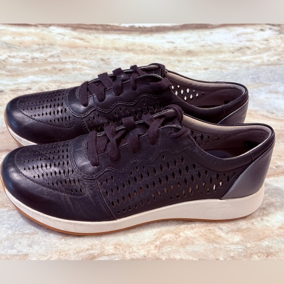 Women’s DANSKO Charlie black leather fashion sneakers- Size 40 - Picture 3 of 10